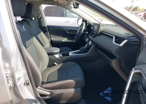 2022 Toyota Rav4 Le z USA, uszkodzony, nr VIN 2T3H1RFV1NC212708